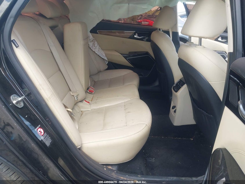 2017 Kia Cadenza Premium VIN: KNALC4J13H5068145 Lot: 44956479