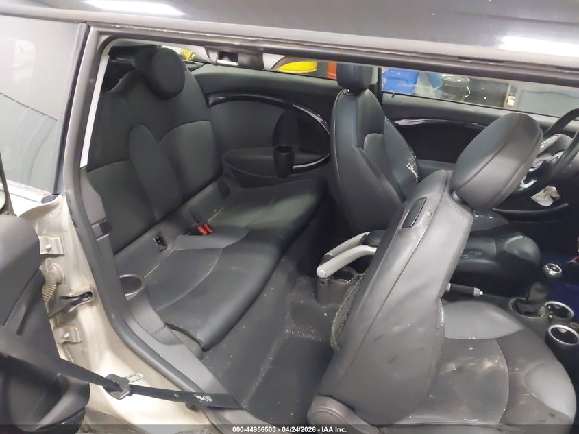 2008 Mini Cooper S Clubman VIN: WMWMM33598TP71143 Lot: 44956503