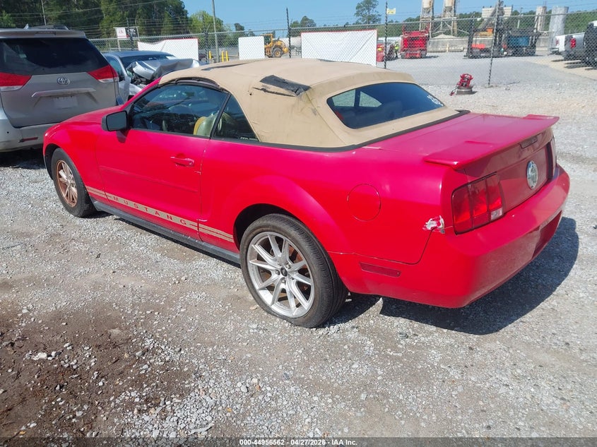 2007 Ford Mustang V6 Deluxe/V6 Premium