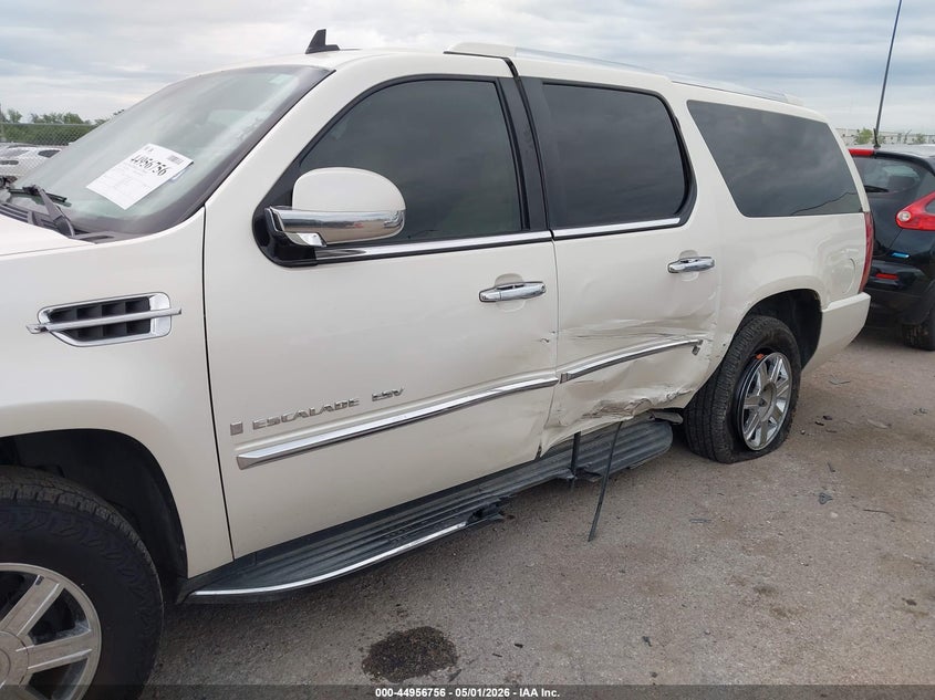 2007 CADILLAC ESCALADE ESV auction photo 6