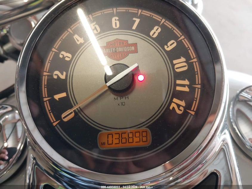 2011 Harley-Davidson Flstc VIN: 1HD1BW511BB025885 Lot: 44956803