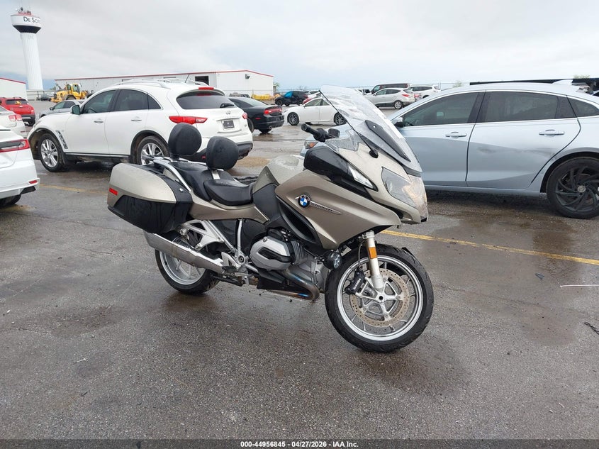 2016 BMW R1200 RT — Photo 12