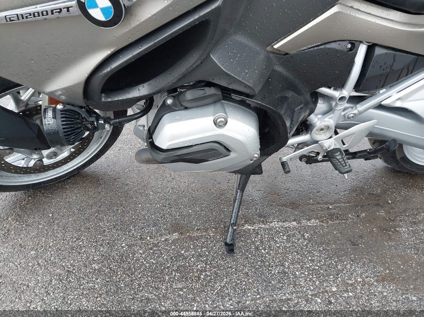 2016 BMW R1200 RT — Photo 9