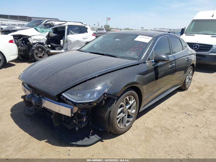 2022 HYUNDAI SONATA auction photo 2