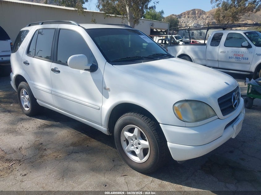 2001 MERCEDES-BENZ ML 320