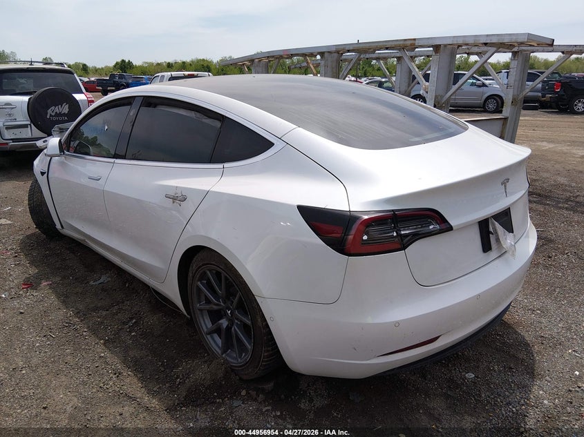 Vin: 5yj3e1ea4lf747211, lot: 45454355, tesla model 3 standard range plus rear-wheel drive/standard range rear-wheel drive 20203