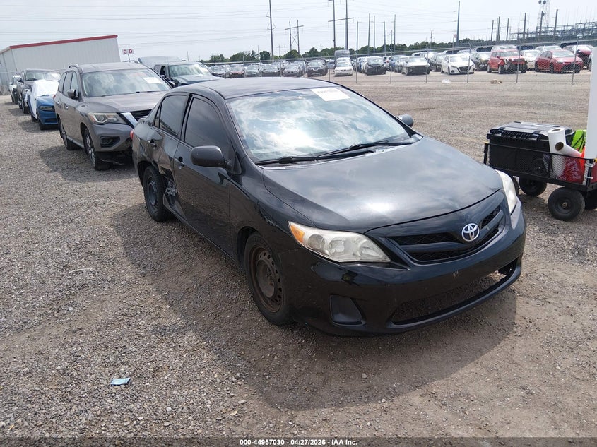 TOYOTA COROLLA 2013. Lot# 44957030. VIN 5YFBU4EEXDP089709. Photo 1