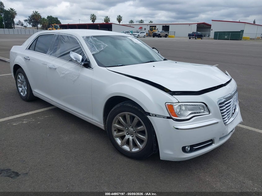 Vin: 2c3ccaet8dh599264, lot: 45454598, chrysler 300c 2013 img_1