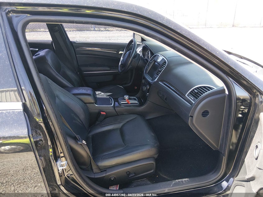 2015 Chrysler 300 Limited