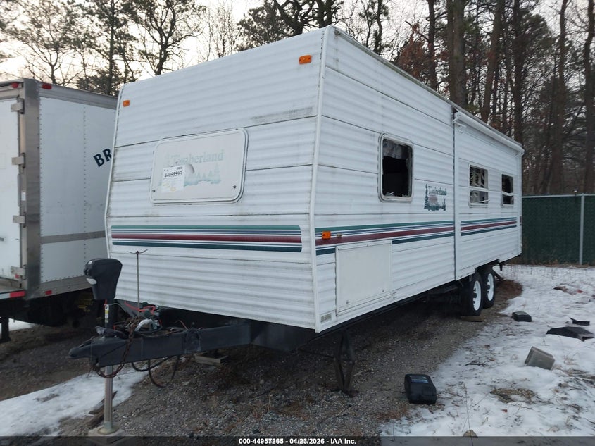 2002 TIMBERLAND TRAVEL TRAILER auction photo 2
