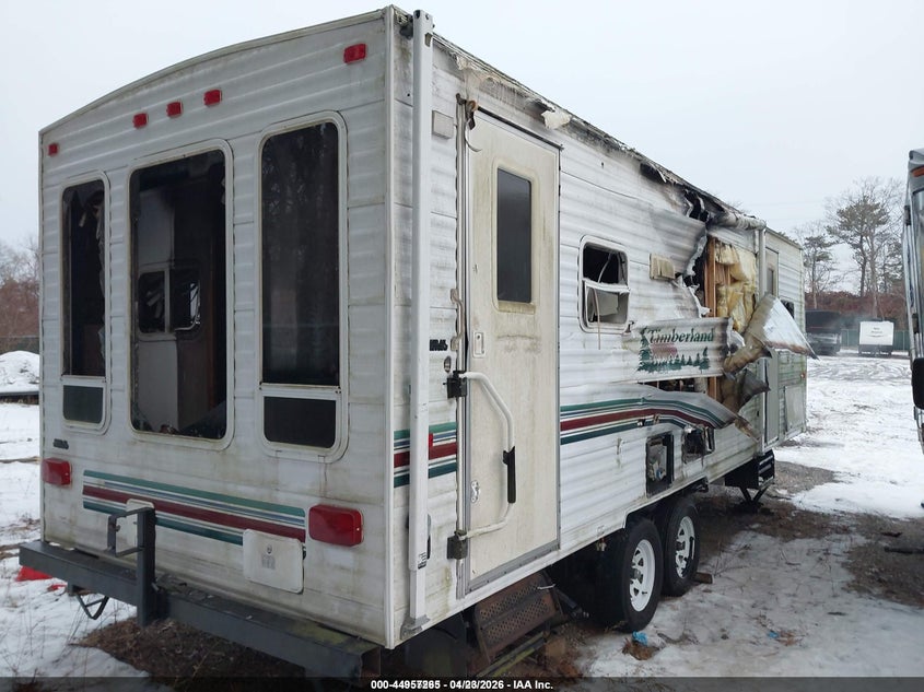 2002 TIMBERLAND TRAVEL TRAILER auction photo 4
