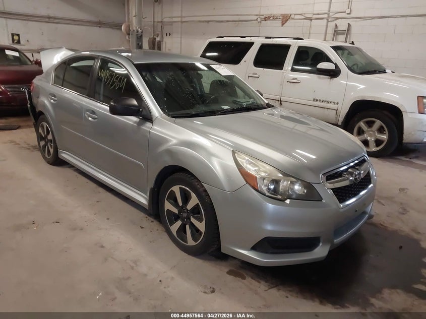 2013 SUBARU LEGACY 2.5I