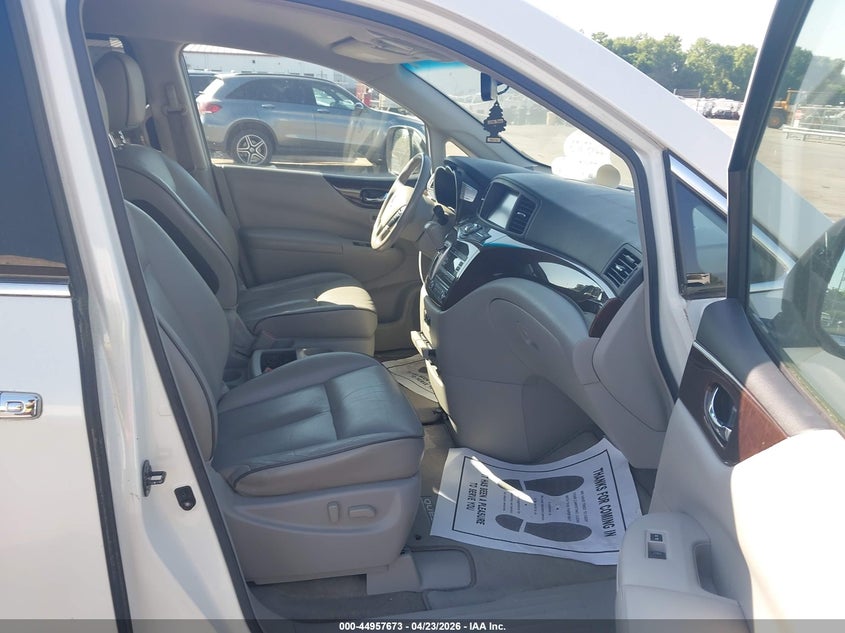 2011 Nissan Quest Le