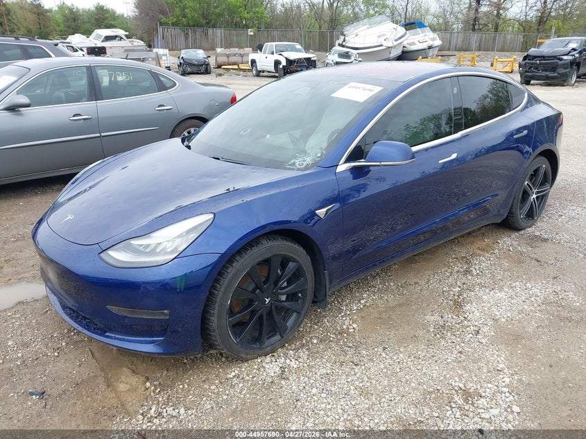 2019 TESLA MODEL 3 auction photo 2