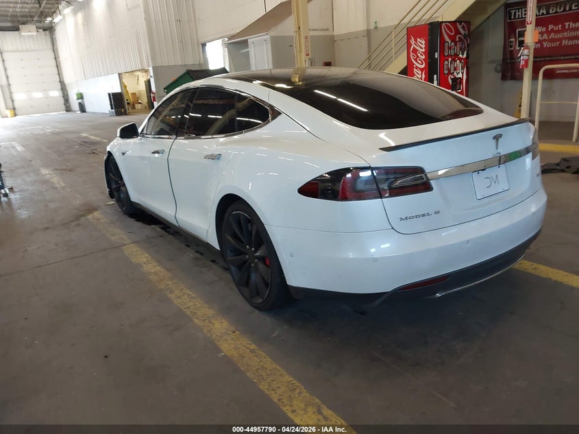 Vin: 5yjsa1h4xff093414, lot: 45455191, tesla model s 85d/p85d 20153