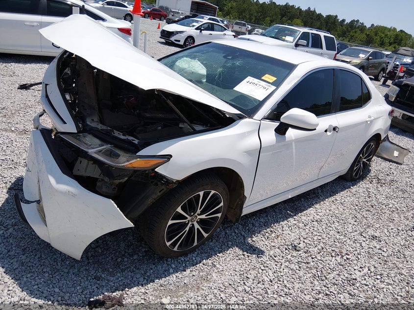 2018 Toyota Camry Se 4T1B11HK5JU605722 photo 1