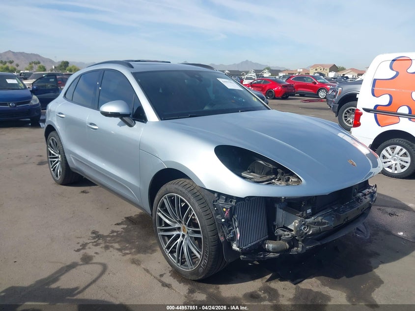 2020 Porsche Macan S
