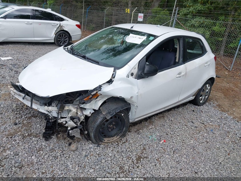 Vin: jm1de1hz0b0127331, lot: 45455366, mazda mazda2 sport 20112