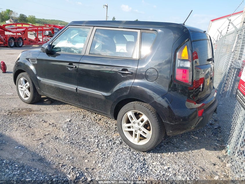 2011 Kia Soul +