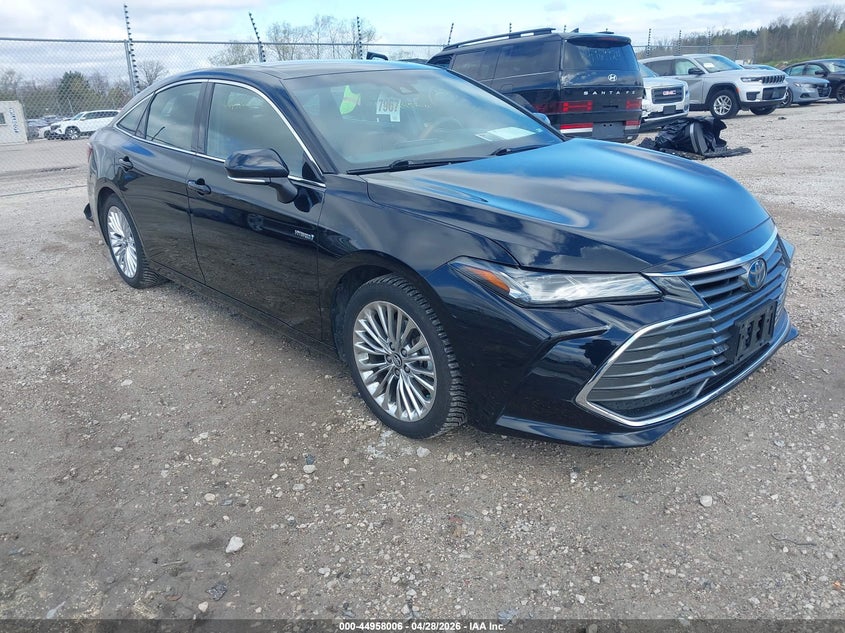 2019 TOYOTA AVALON HYBRID auction photo 1