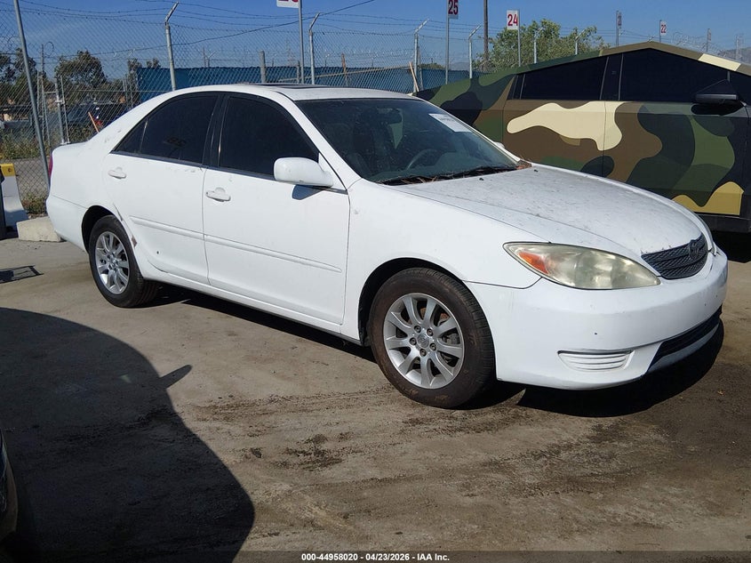2003 TOYOTA CAMRY LE V6