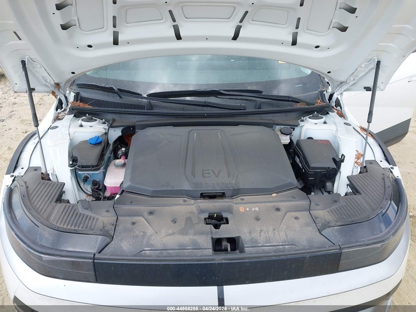 2025 Hyundai Ioniq 5 Se VIN: 7YAKM4DA6SY010584 Lot: 44958255