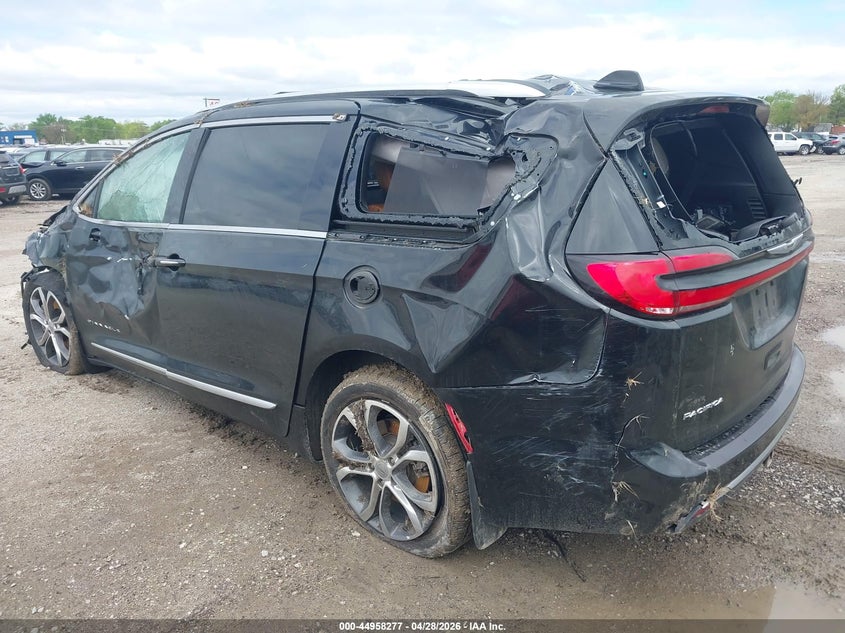 Vin: 2c4rc3pg8nr180344, lot: 45455678, chrysler pacifica pinnacle awd 20223
