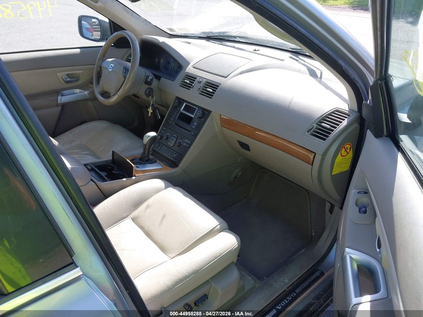 2004 Volvo Xc90 2.5T Awd