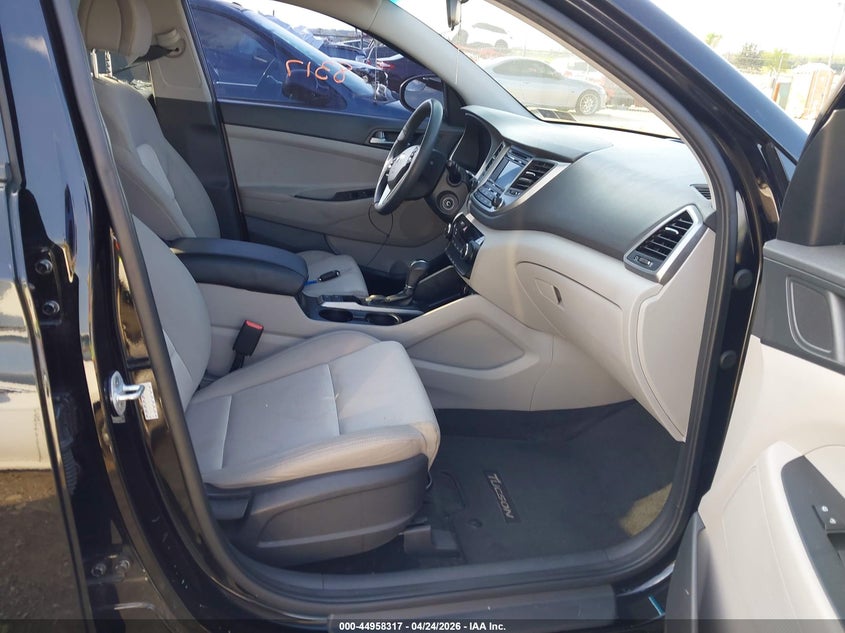 2016 Hyundai Tucson Se