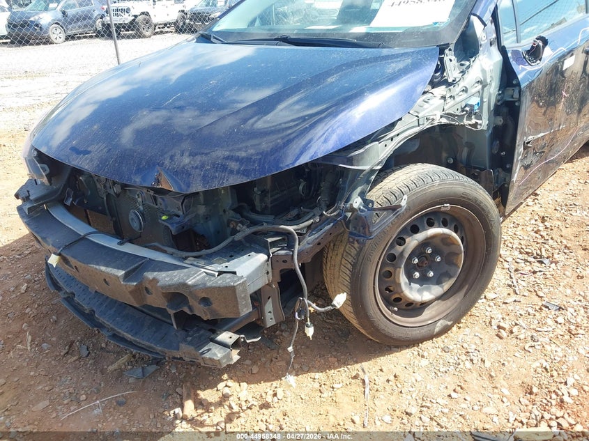 VIN JTDEPRAE7LJ003637 2020 TOYOTA COROLLA LE