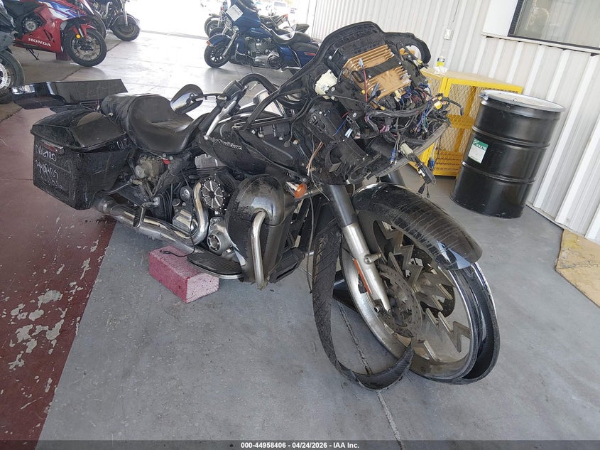 2015 Harley-Davidson FLTRX