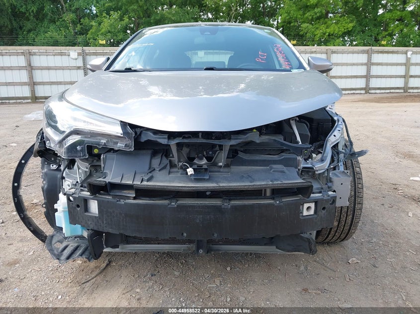 TOYOTA C-HR - zdjęcie 6