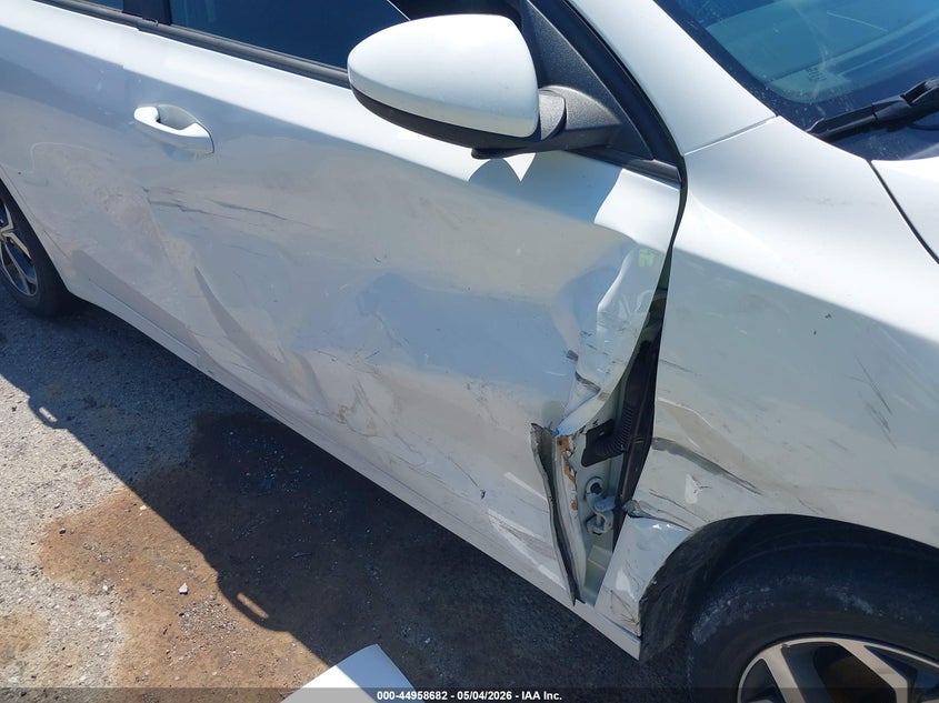 2020 KIA FORTE auction photo 6