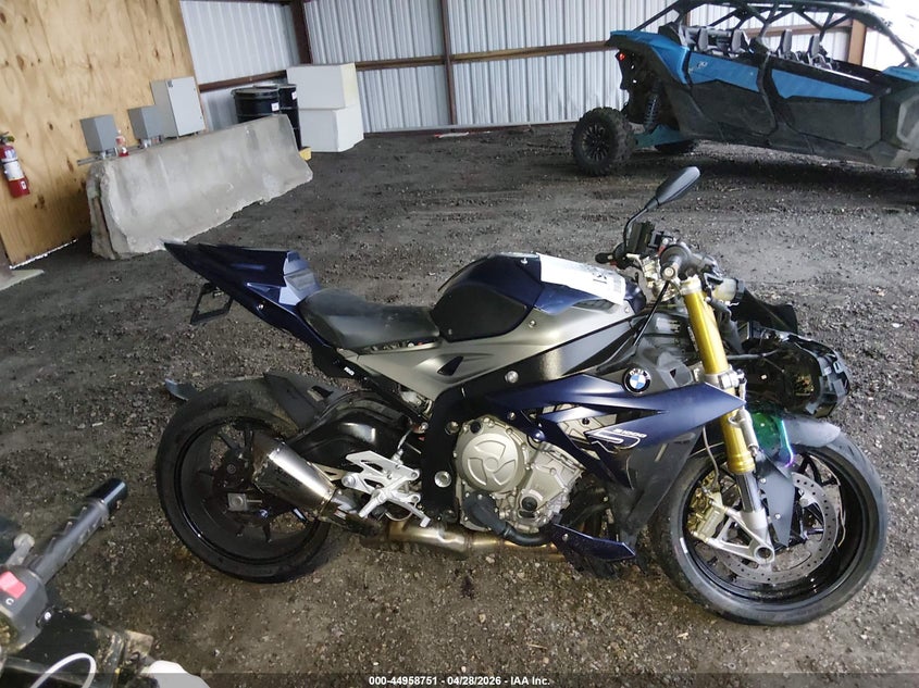 2015 BMW S 1000 R VIN: WB10D1205FZ199636 Lot: 44958751