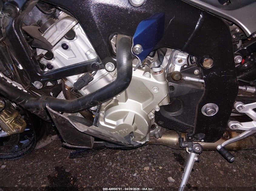 2015 BMW S 1000 R VIN: WB10D1205FZ199636 Lot: 44958751