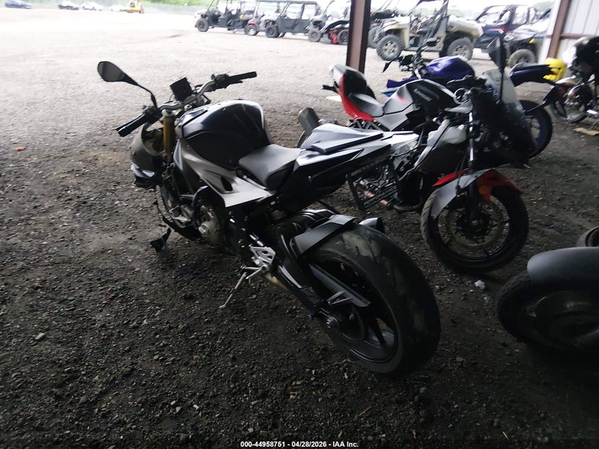 2015 BMW S 1000 — zdjęcie 3