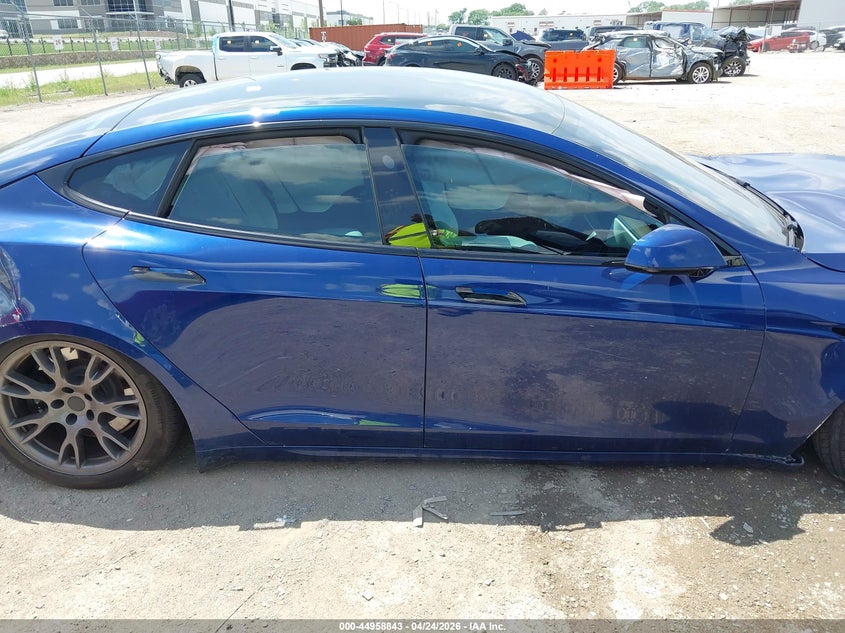 2022 Tesla Model S Dual Motor All-Wheel Drive VIN: 5YJSA1E52NF493978 Lot: 44958843