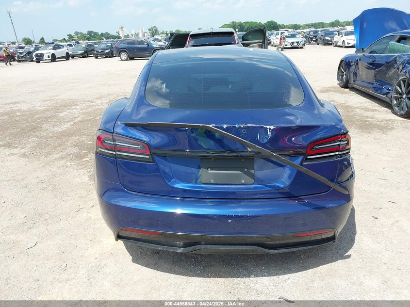 2022 Tesla Model S Dual Motor All-Wheel Drive VIN: 5YJSA1E52NF493978 Lot: 44958843