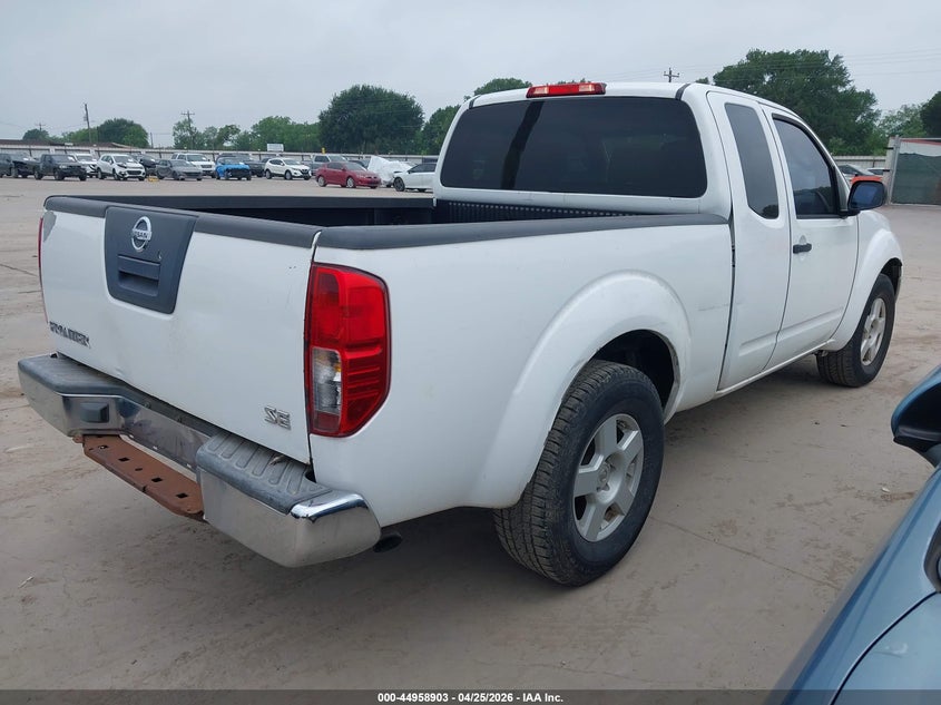 2005 Nissan Frontier Se