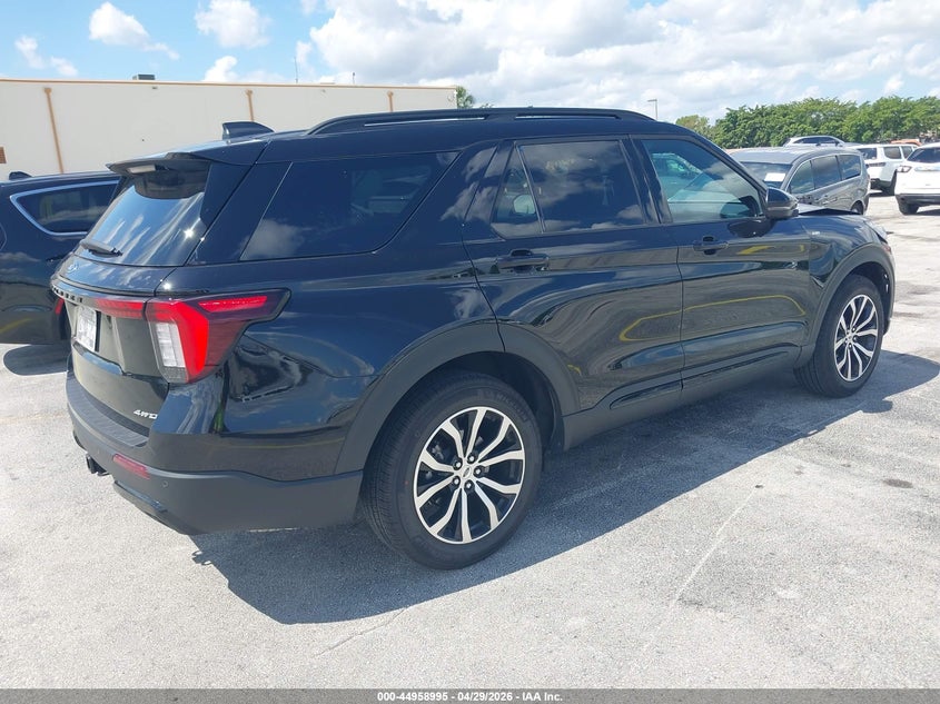 2026 Ford Explorer St-Line