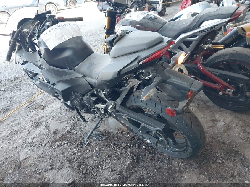 2026 KAWASAKI EX500 auction photo 3