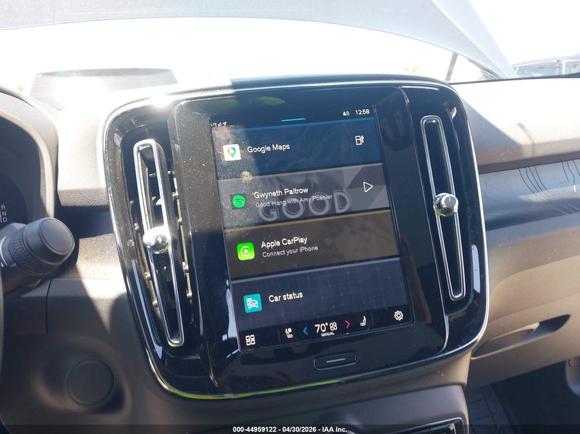 2024 Volvo C40 Recharge Pure Electric Plus VIN: YV4EH3BL3R2105945 Lot: 44959122