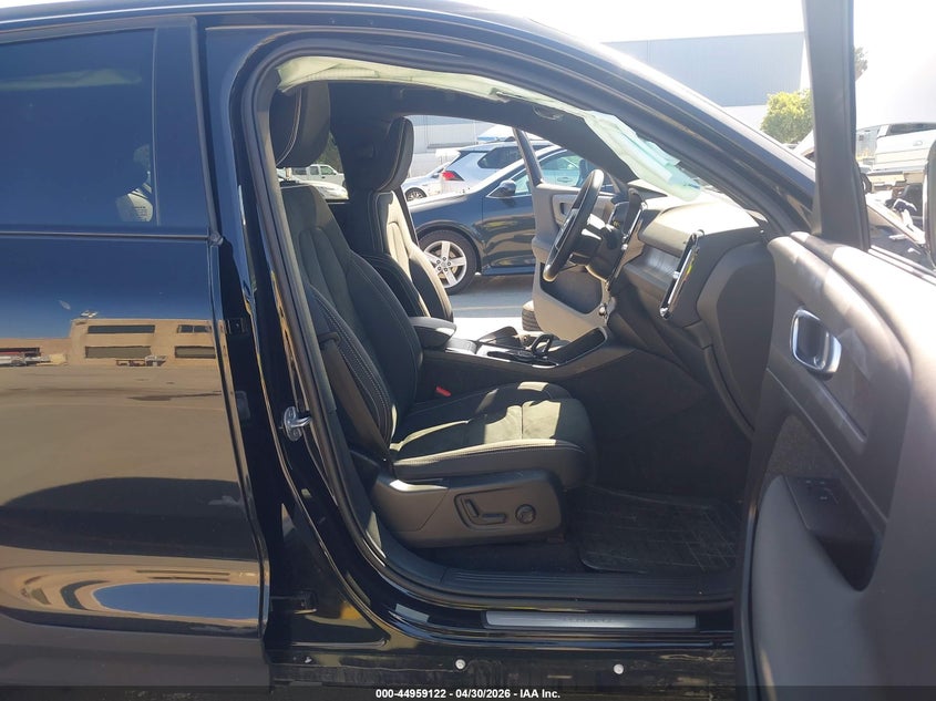 2024 VOLVO C40 SPORT UTILITY VEHICLE ELECTRIC