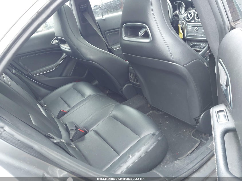 2015 MERCEDES-BENZ CLA 250 auction photo 8