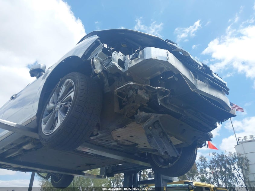 2019 Honda Clarity Plug-In Hybrid VIN: JHMZC5F15KC001768 Lot: 44959435
