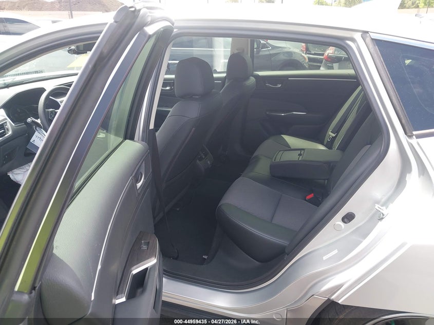2019 Honda Clarity Plug-In Hybrid VIN: JHMZC5F15KC001768 Lot: 44959435