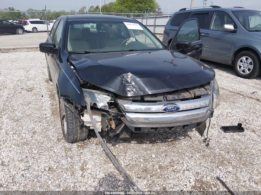 2011 FORD FUSION auction photo 6