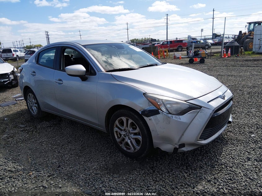 2017 TOYOTA YARIS IA auction photo 1