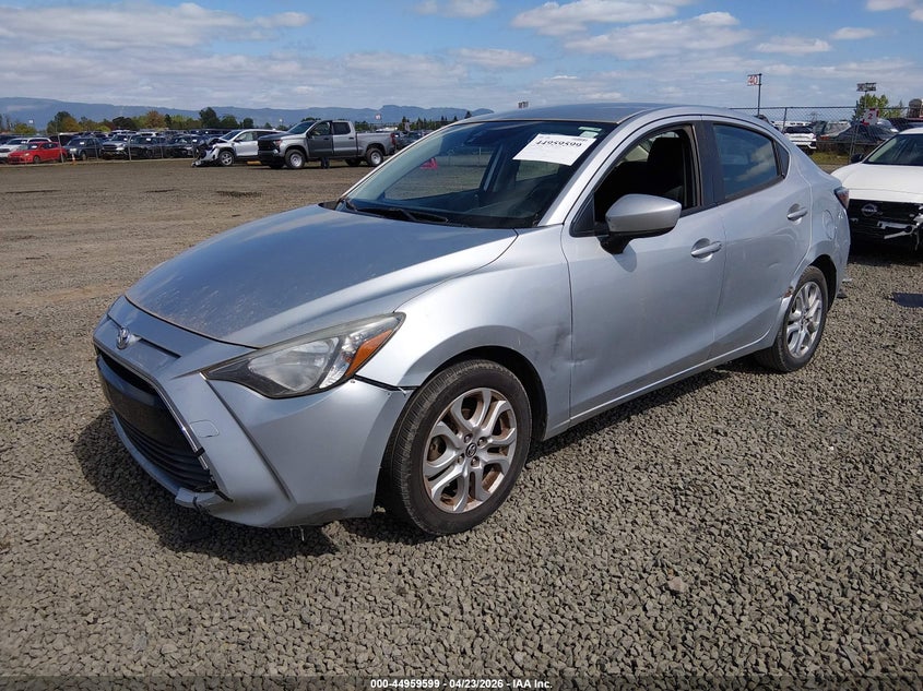 2017 TOYOTA YARIS IA auction photo 2