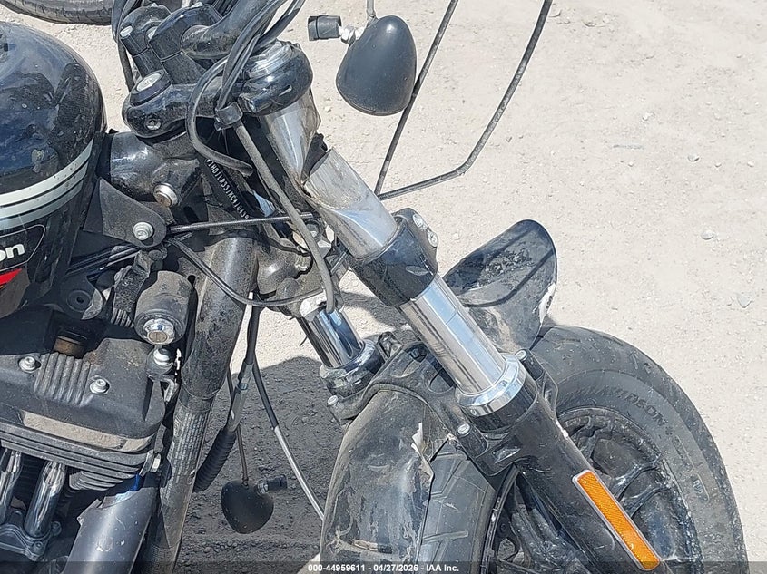 2019 Harley-Davidson Xl1200 Xs VIN: 1HD1LR331KC410439 Lot: 44959611